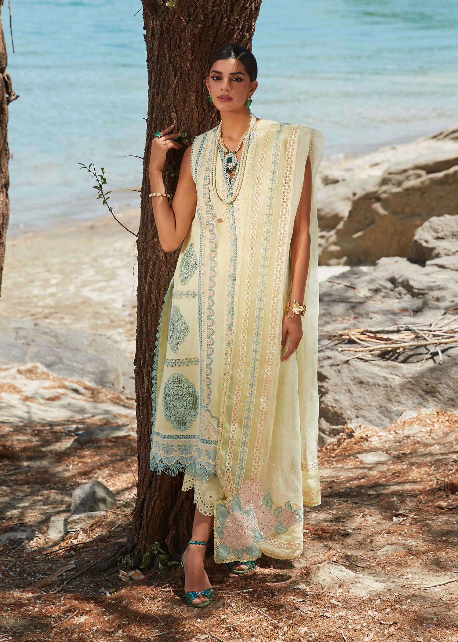 Crimson | SAIRA SHAKIRA LUXURY LAWN 2023 | Medley of Lace - D7 B