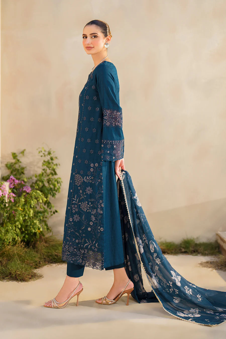 IZNIK | EMBROIDERED LAWN | SFL-01