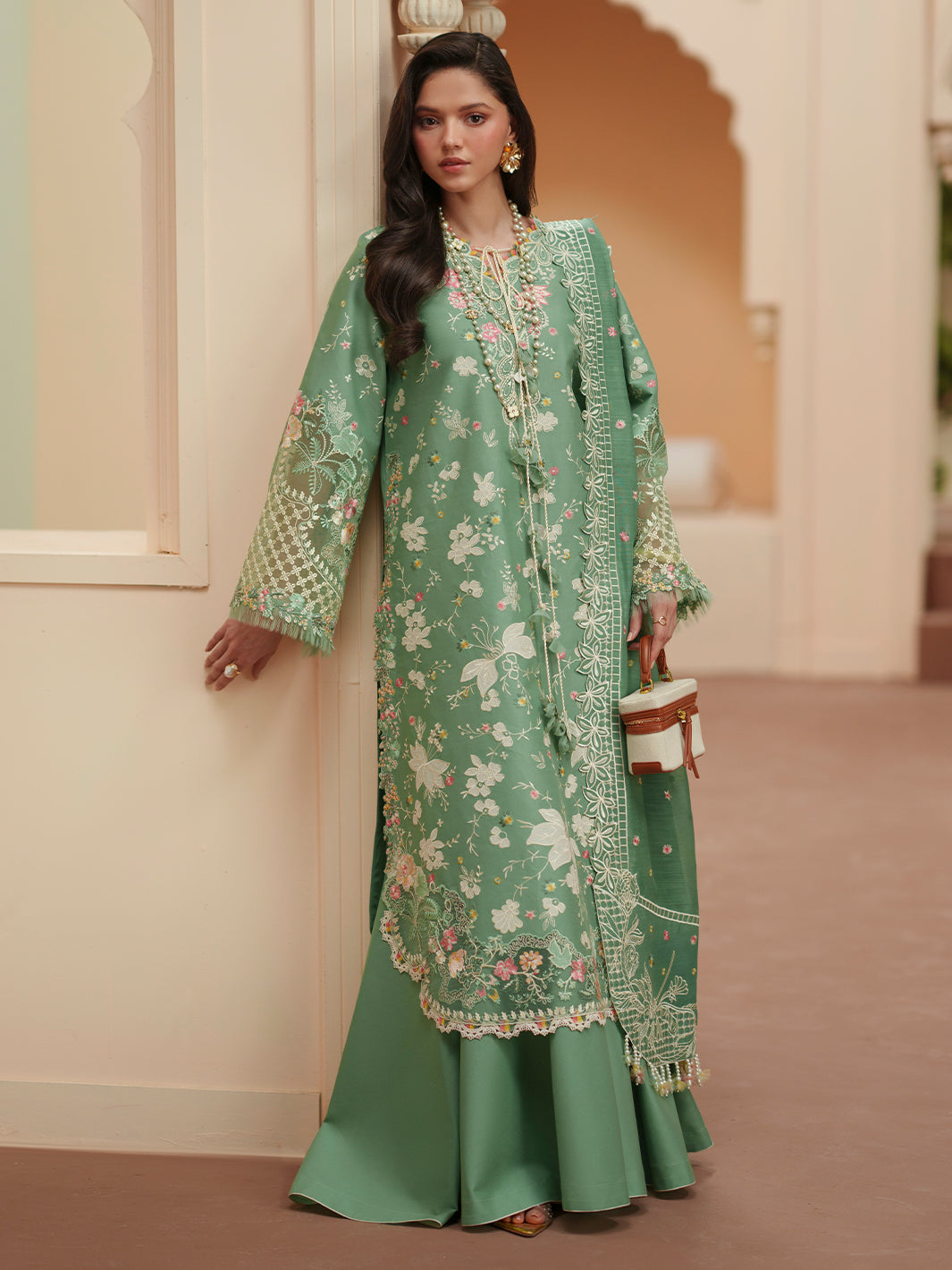Bin ILyas | Mashriq Luxury Lawn '26 | D-117-A