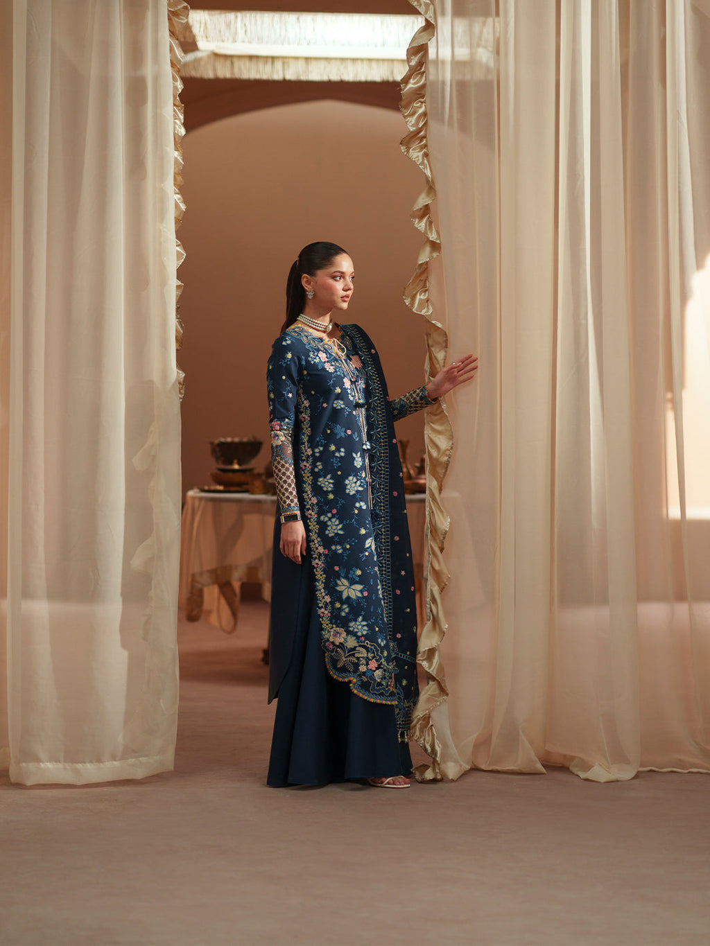 Bin ILyas | Mashriq Luxury Lawn '26 | D-117-C