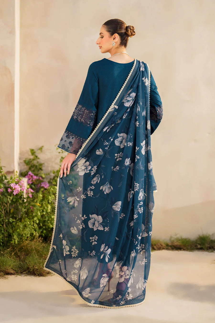 IZNIK | EMBROIDERED LAWN | SFL-01