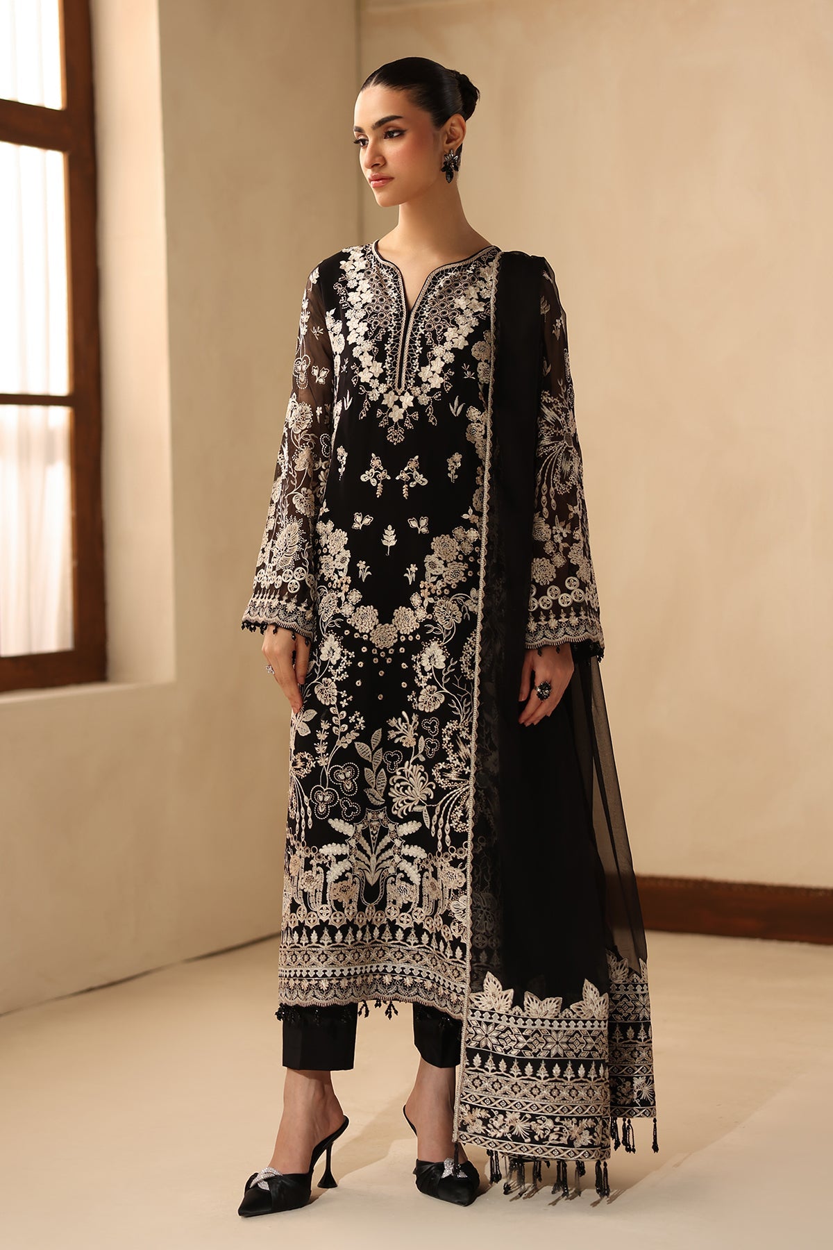 Baroque | EMBROIDERED CHIFFON | UF-4490
