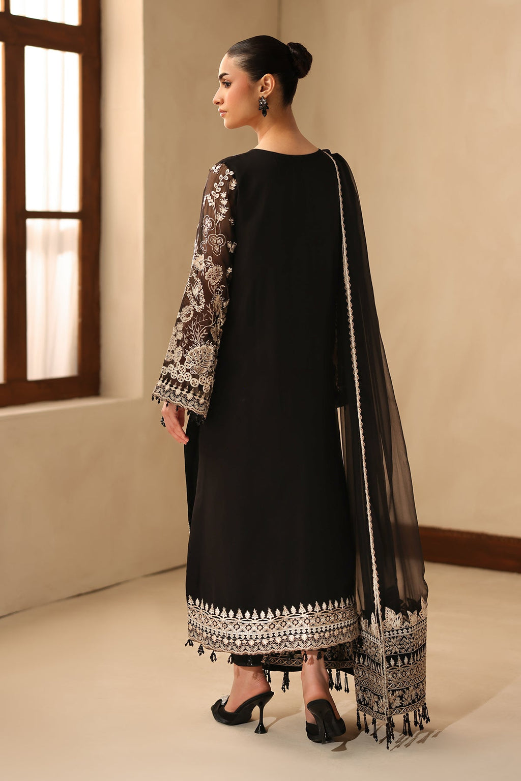 Baroque | EMBROIDERED CHIFFON | UF-4490