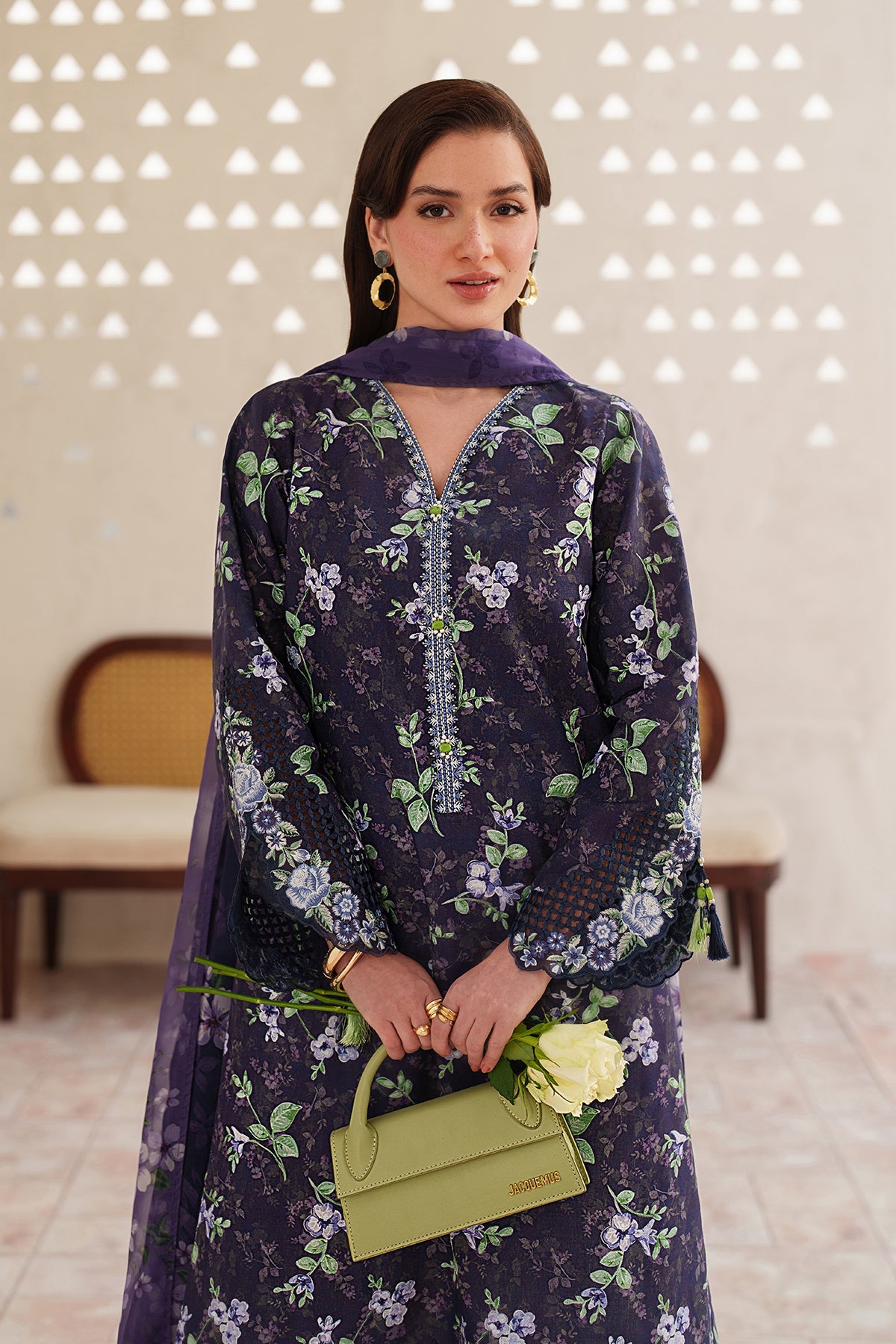 Baroque | Embroidered lawn | UF-4405