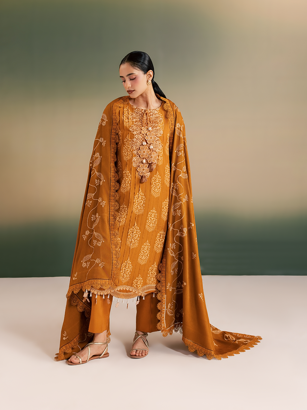 Mahnur | Sage winter Lilen | IM-11