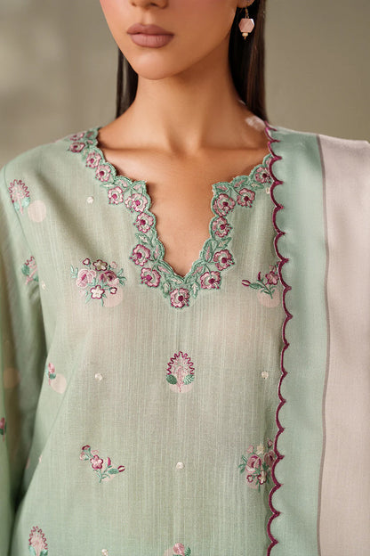 IZNIK |  PRINTED KHADDAR | UE-563