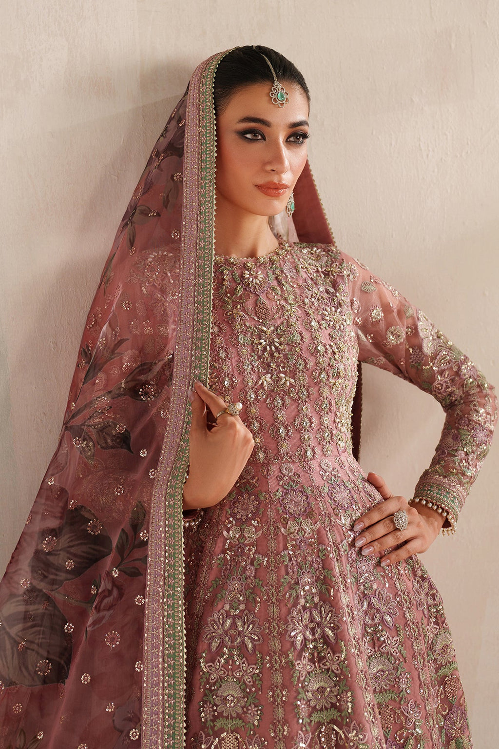 Baroque | EMBROIDERED NET | UF-4377