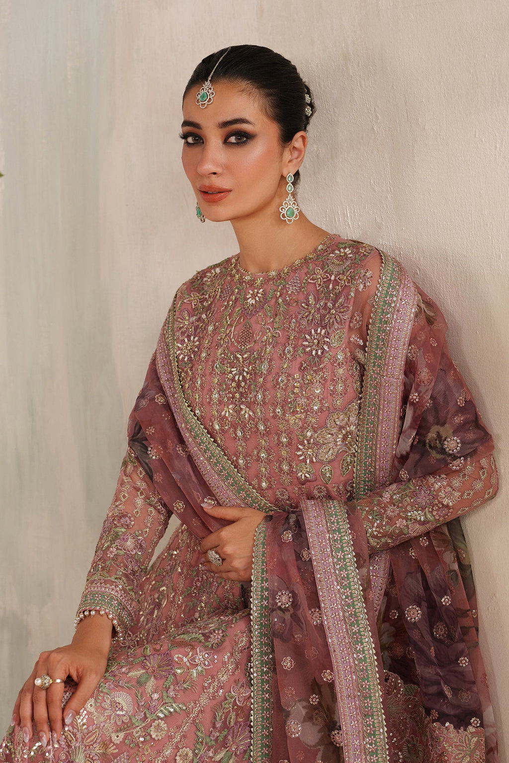 Baroque | EMBROIDERED NET | UF-4377