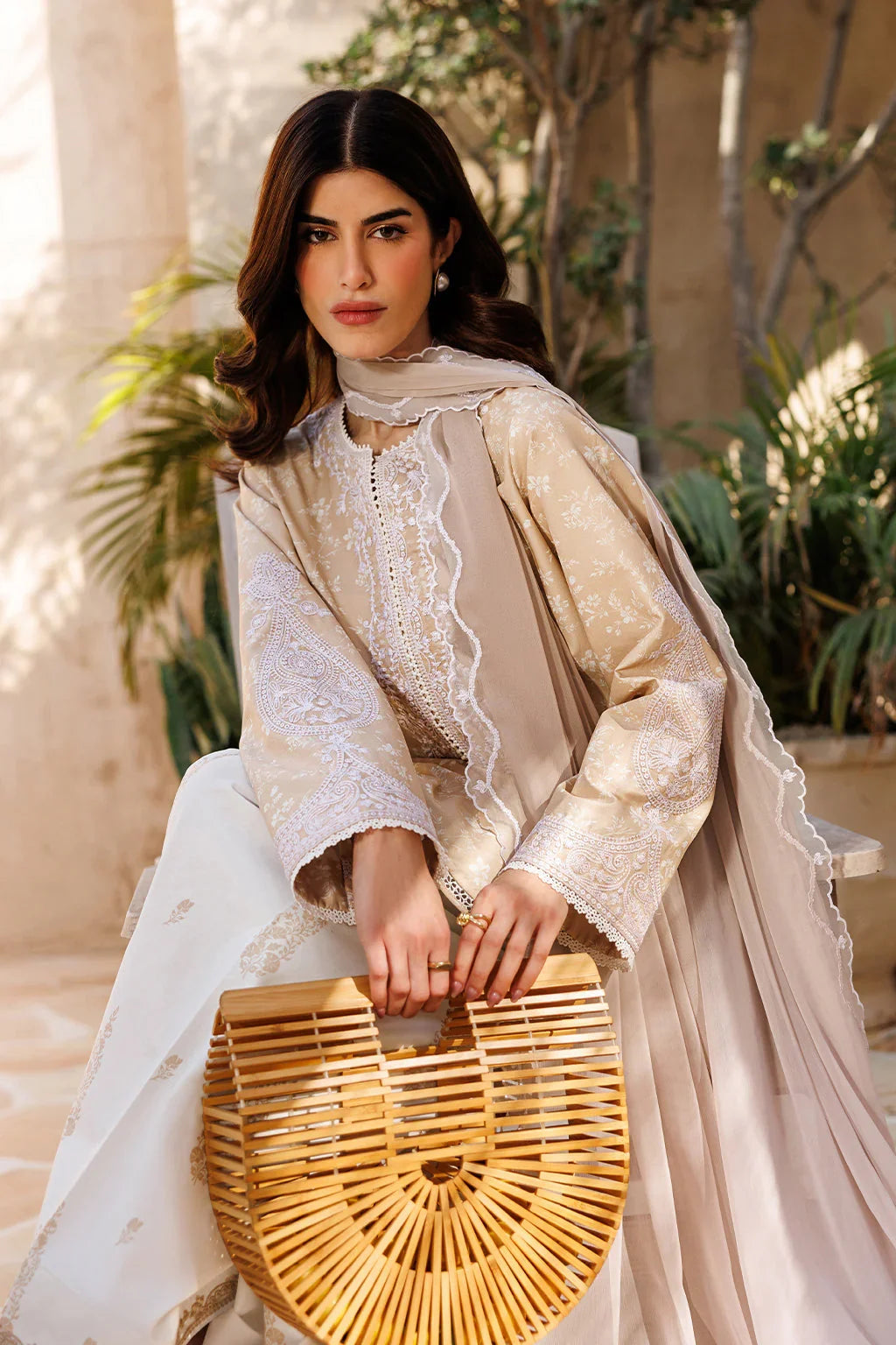 Iznik | Printed Lawn | UE-677