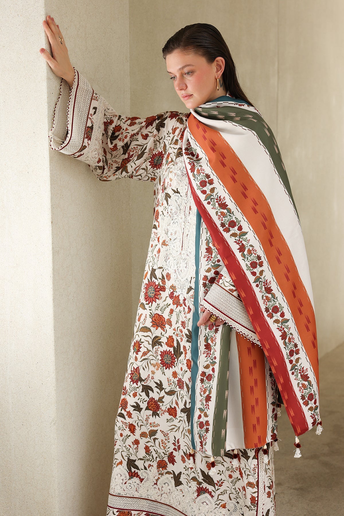 Baroque | Embroidered Viscose SIlk Winter | SF-4557