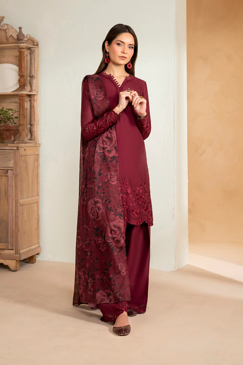 Iznik | Online Exclusive Lawn | UE-484