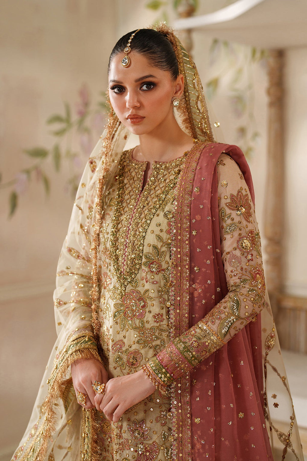 Baroque | EMBROIDERED NET | CH14-02