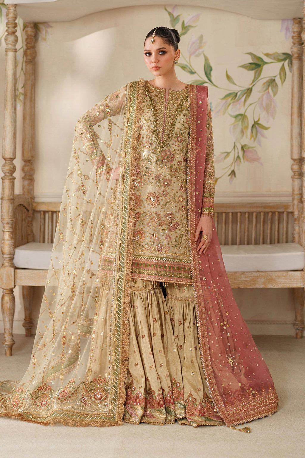 Baroque | EMBROIDERED NET | CH14-02