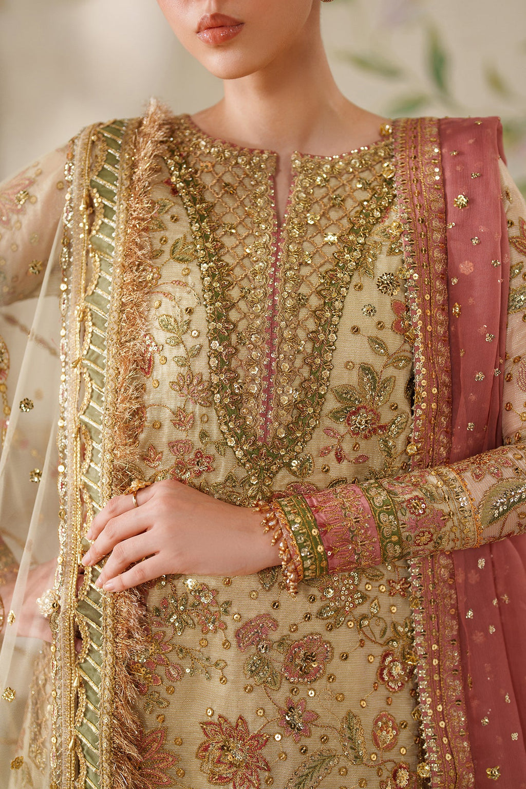 Baroque | EMBROIDERED NET | CH14-02