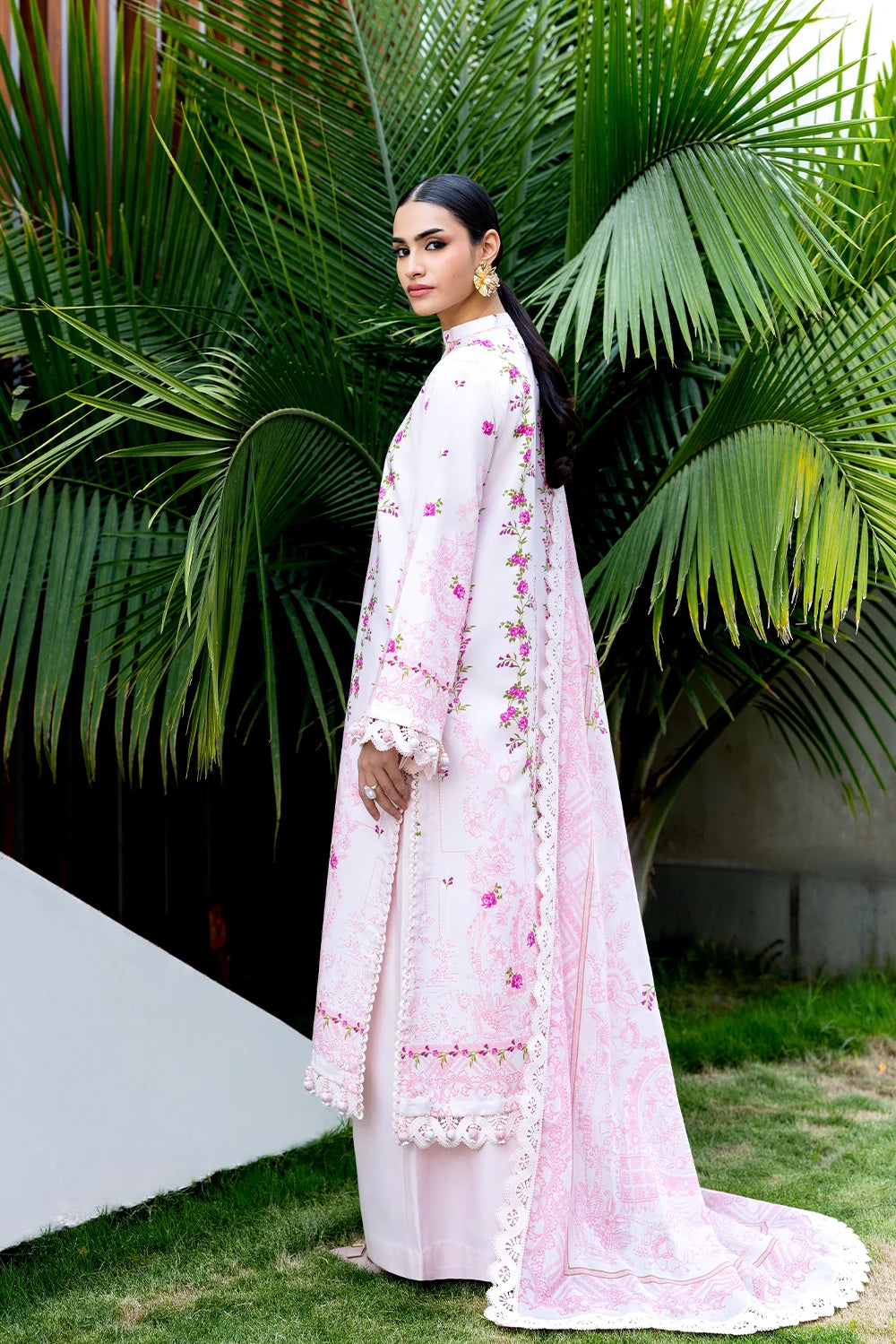 Naqsh | The Breeze Edit Lawn | Pink	Aurora