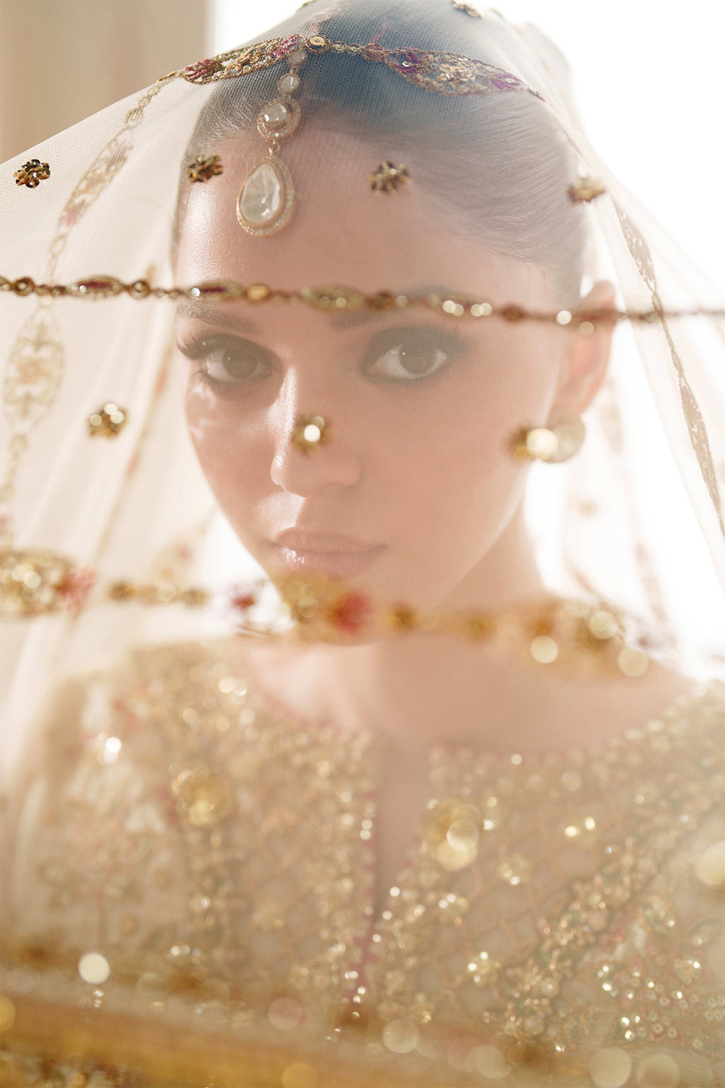 Baroque | EMBROIDERED NET | CH14-02