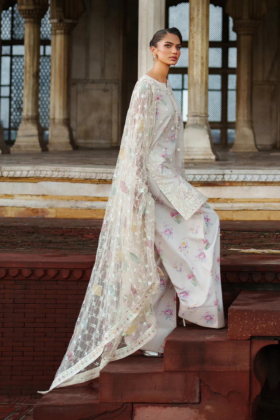 IZNIK | FESTIVE | UE-534