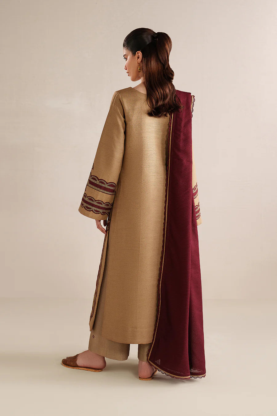 IZNIK | WINTER | UE-583