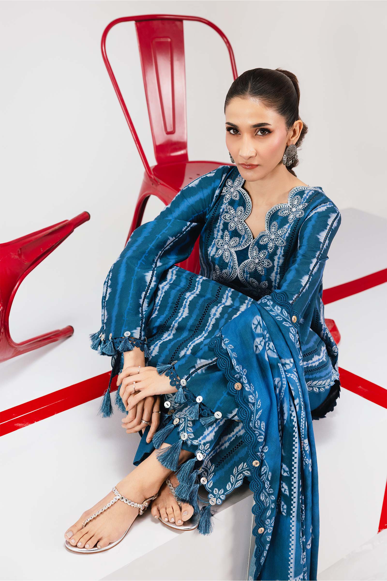 MARIA B | 3 Pc Unstitched Embroidered Lawn Suit | MB-CUSV13-14B