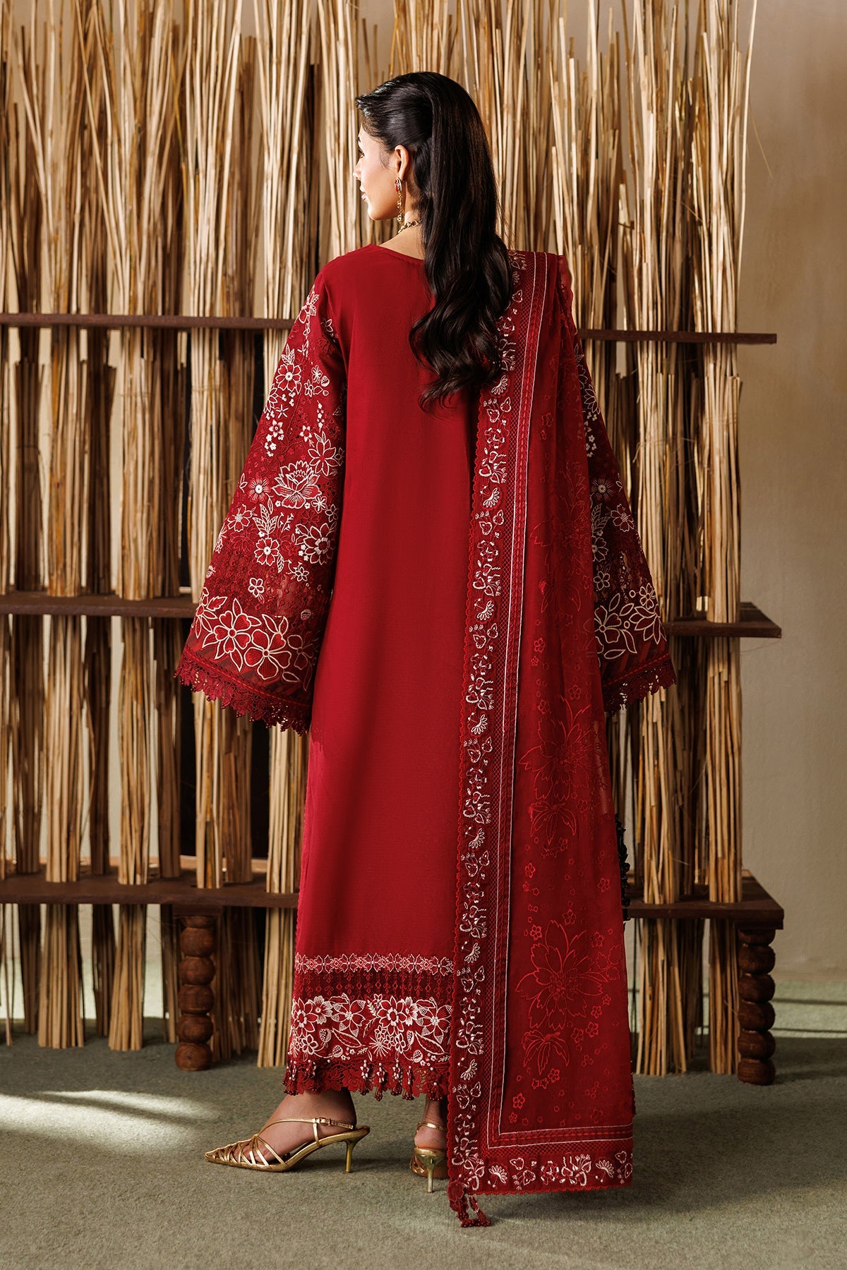 BAROQUE | EMBROIDERED LAWN | EL26-D05