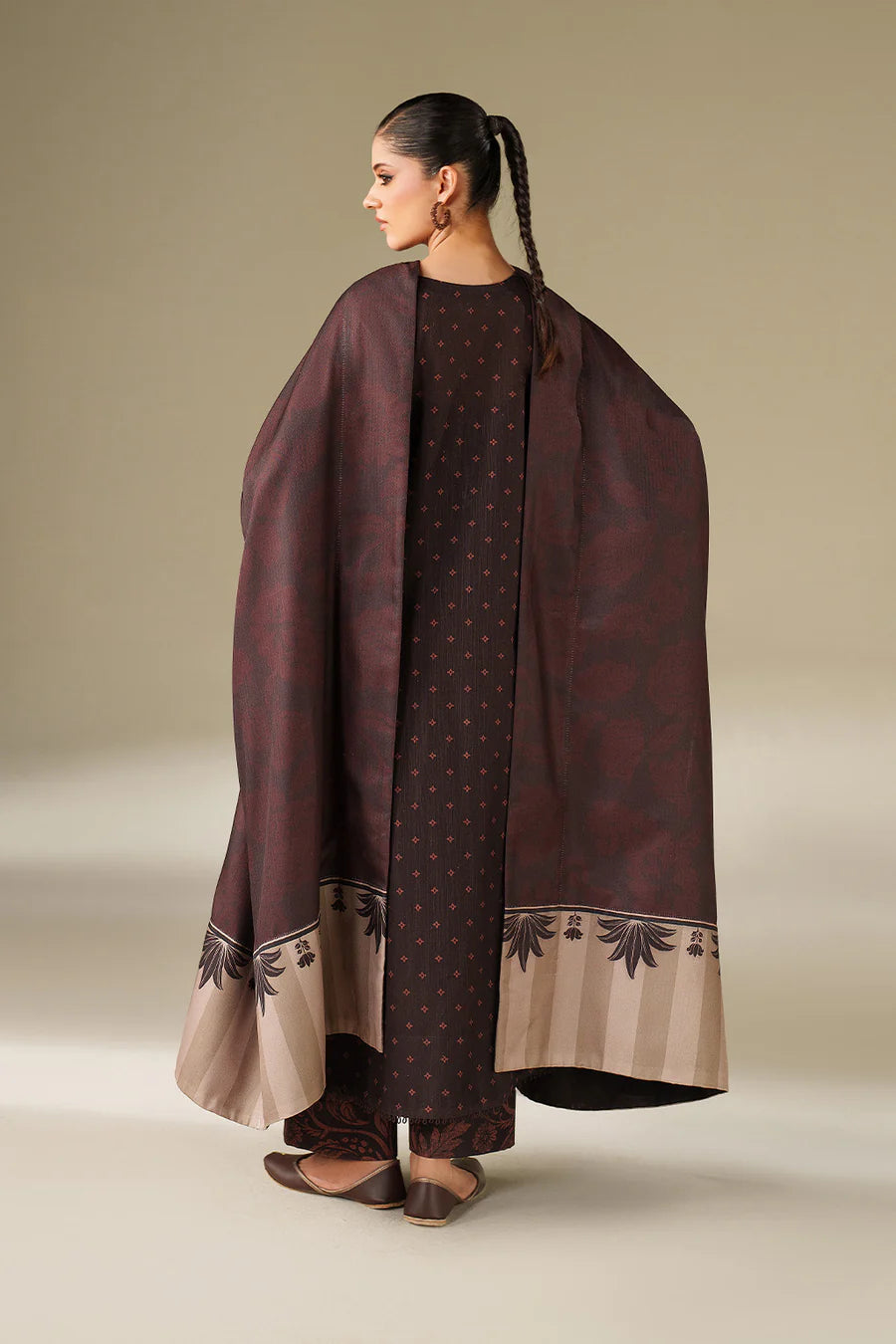 IZNIK |  PRINTED KHADDAR | UE-559