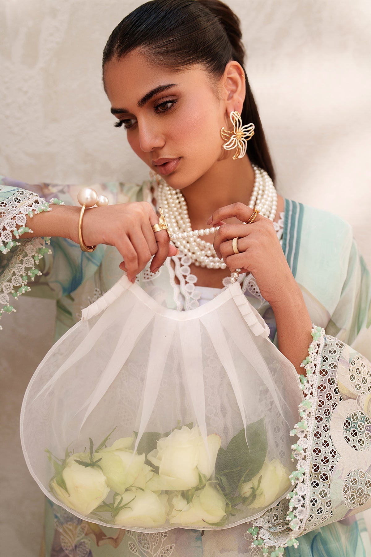 Baroque | Embroidered lawn | UF-4410