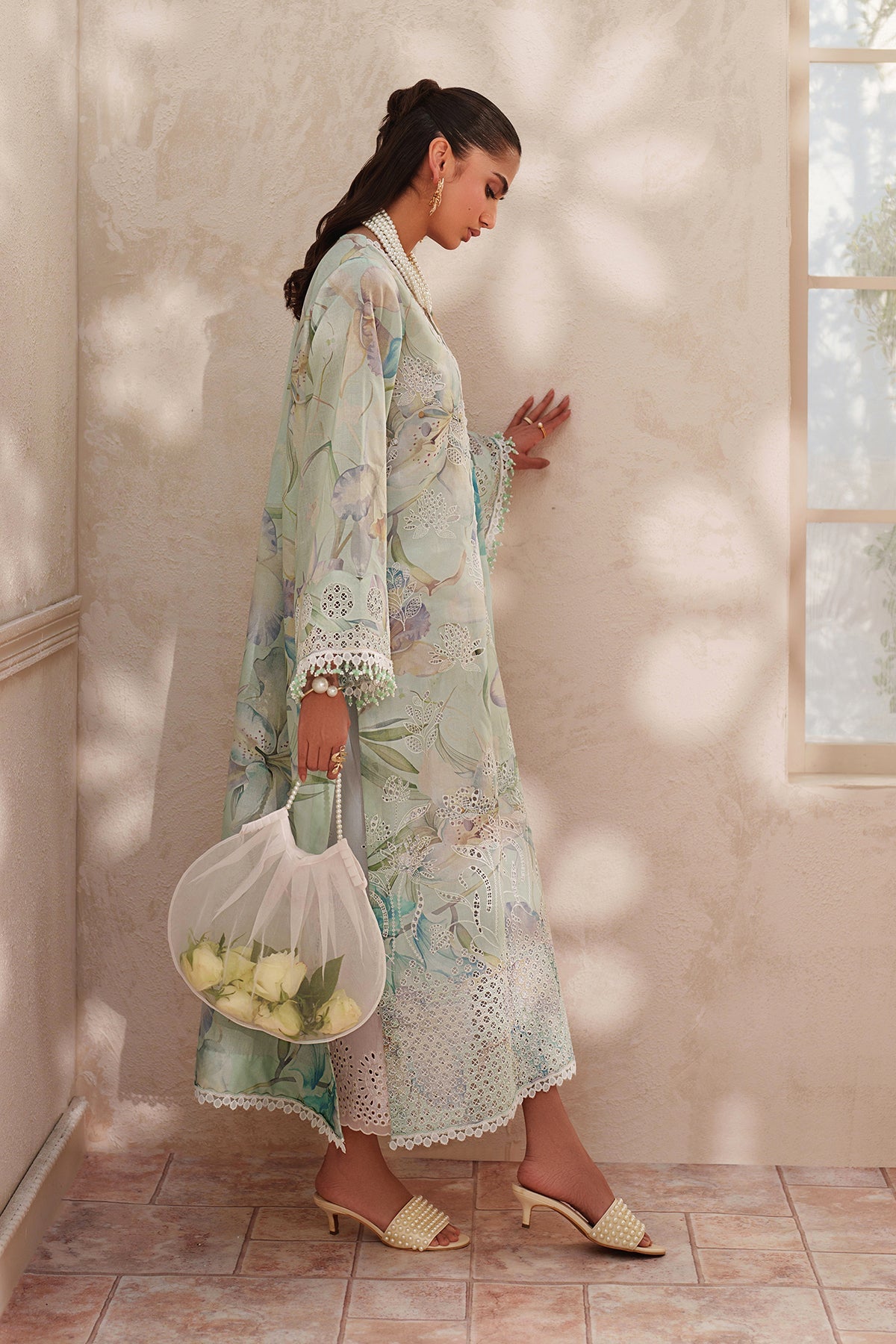 Baroque | Embroidered lawn | UF-4410
