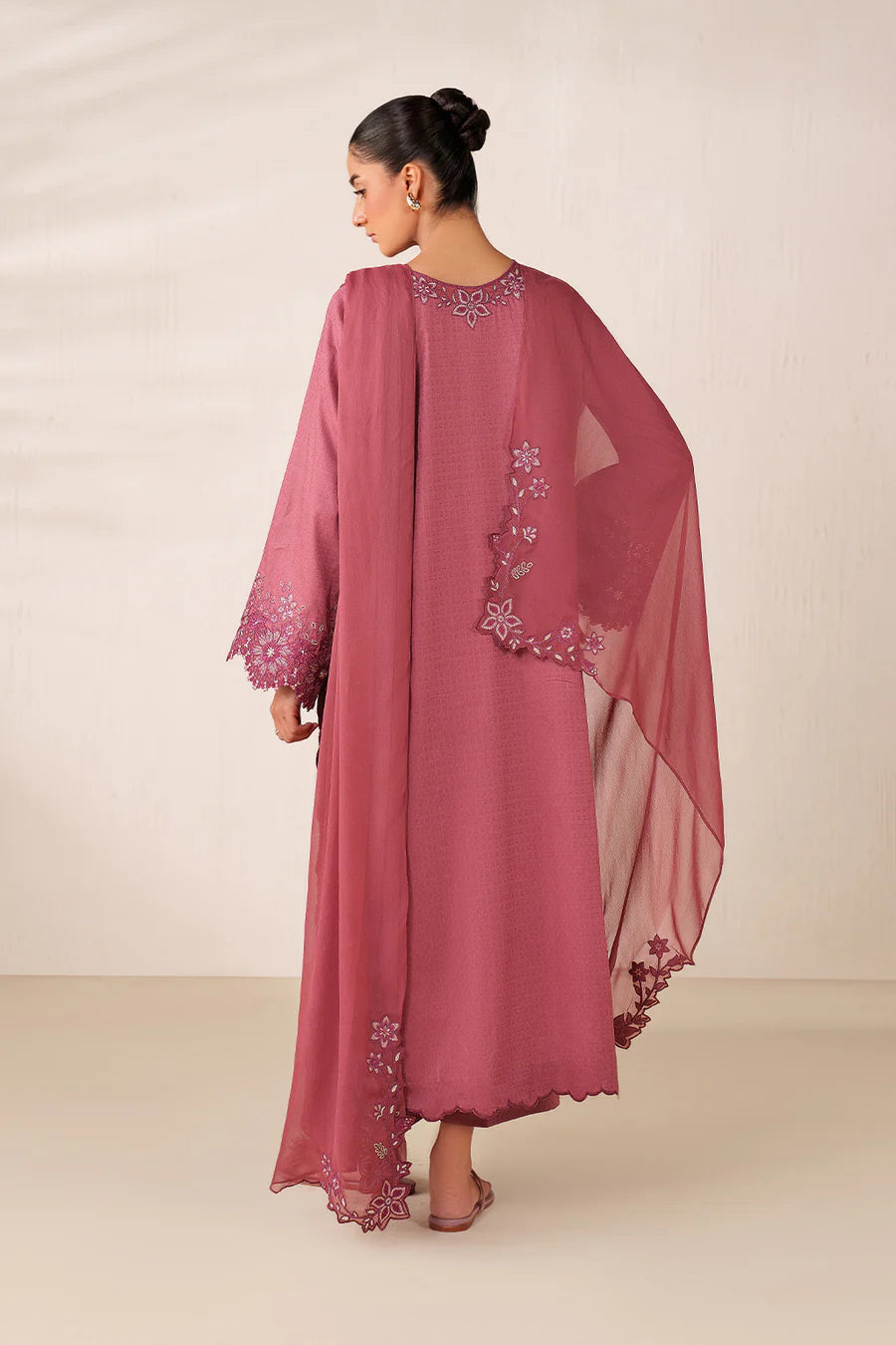 Iznik | Online Exclusive Lawn | UE-599