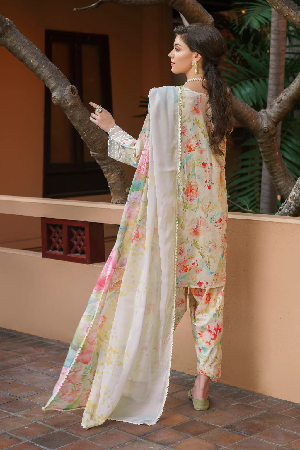 Iznik | Online Exclusive Lawn | UE-239