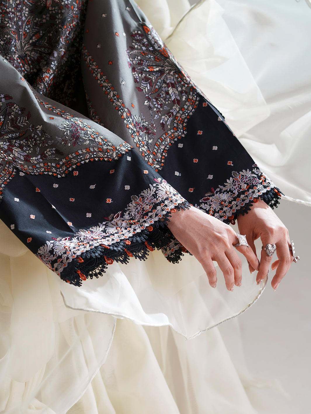 BIn ilyas | Amour Luxury Lawn '26 | 182-A