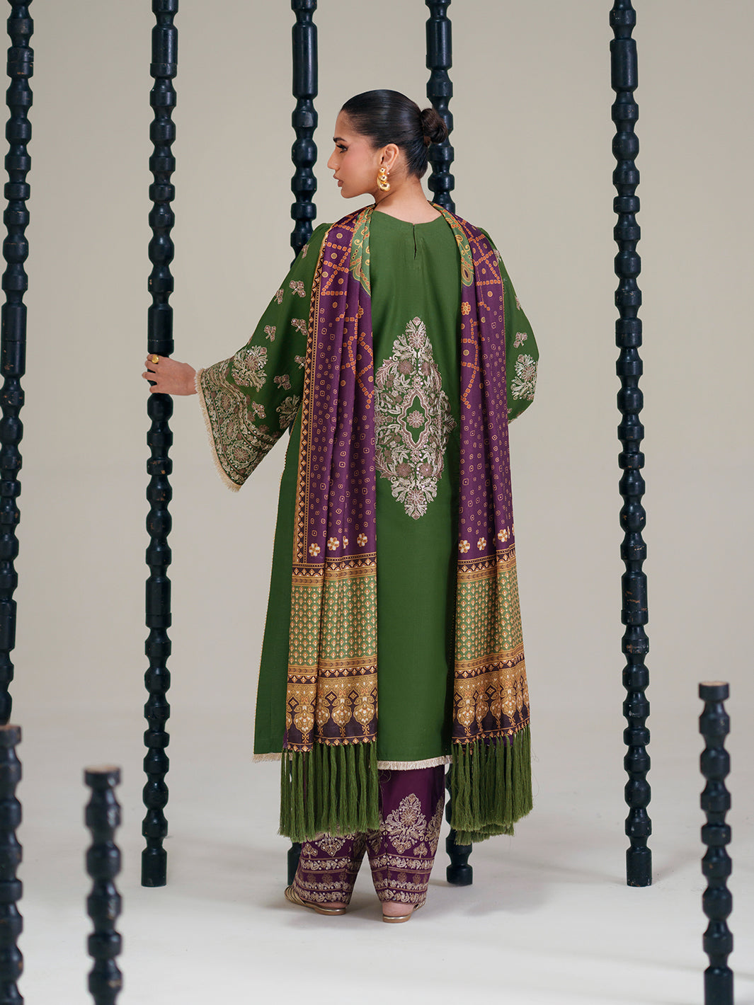 BIn ilyas | Amour Luxury Lawn '26 | 183-B
