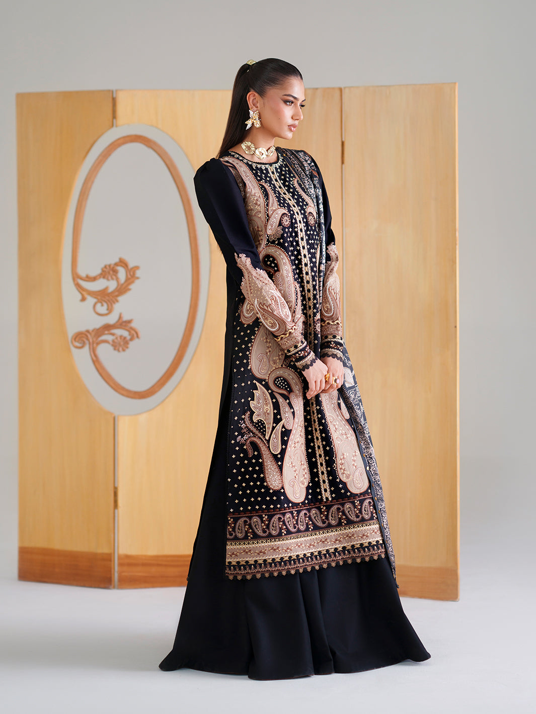 BIn ilyas | Amour Luxury Lawn '26 | 185-B