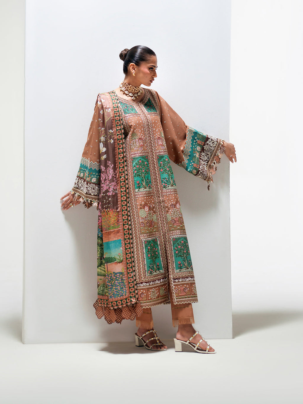 BIn ilyas | Amour Luxury Lawn '26 | 186-B