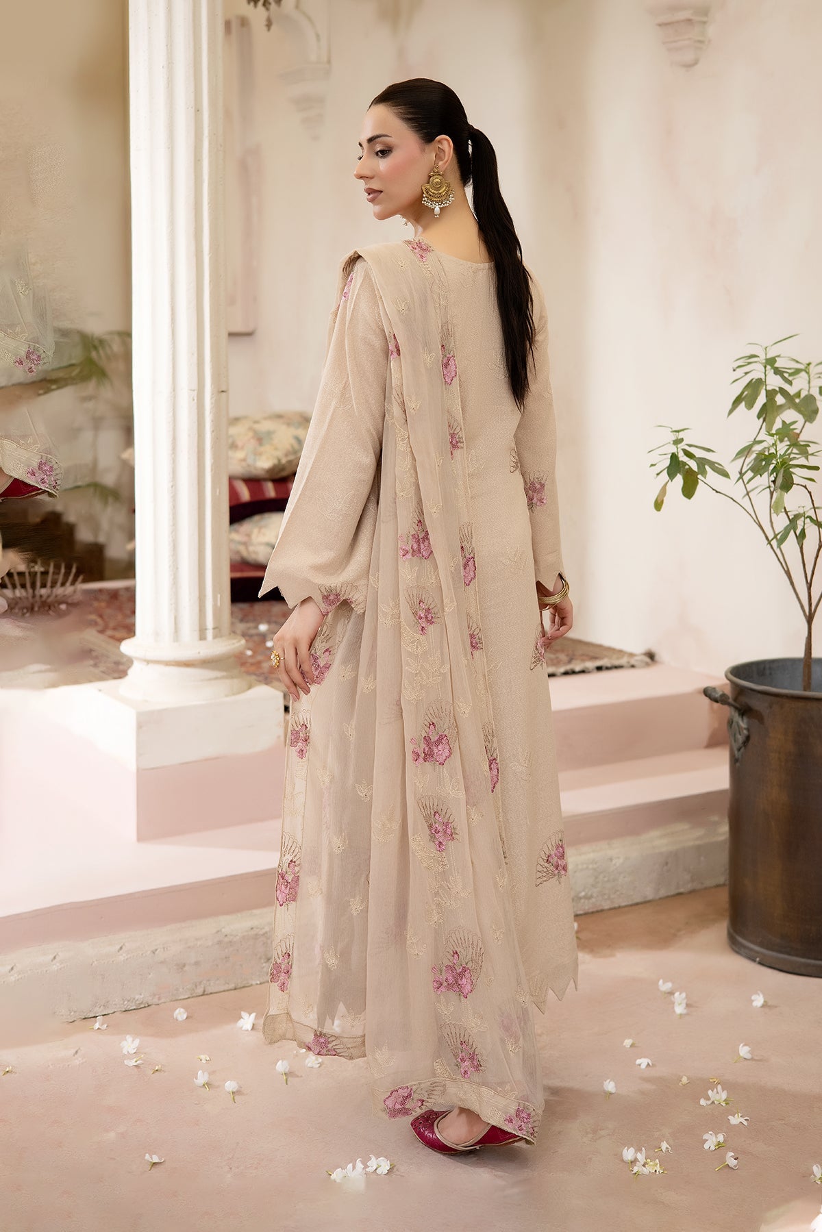 Noor E Fajar | Beena Embroidered Karandi | KR-301