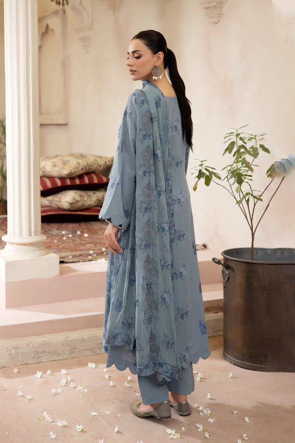 Noor E Fajar | Beena Embroidered Karandi | KR-302