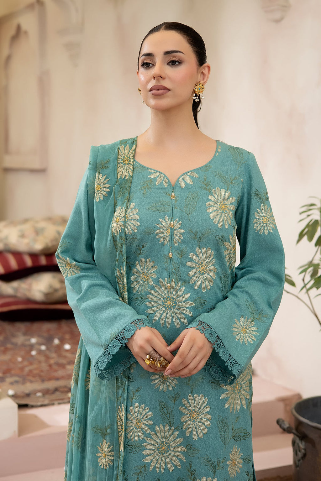 Noor E Fajar | Beena Embroidered Karandi | KR-303
