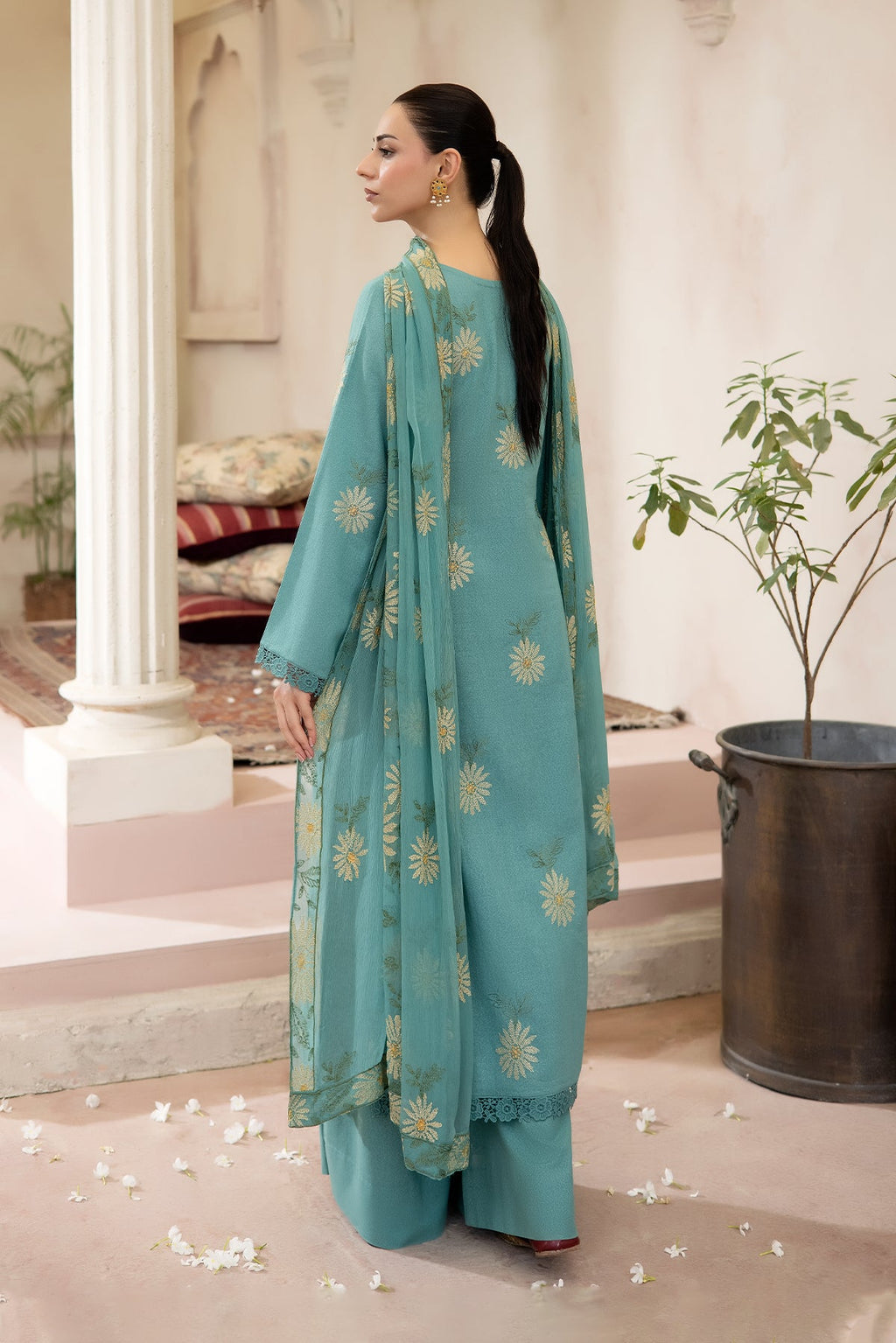 Noor E Fajar | Beena Embroidered Karandi | KR-303
