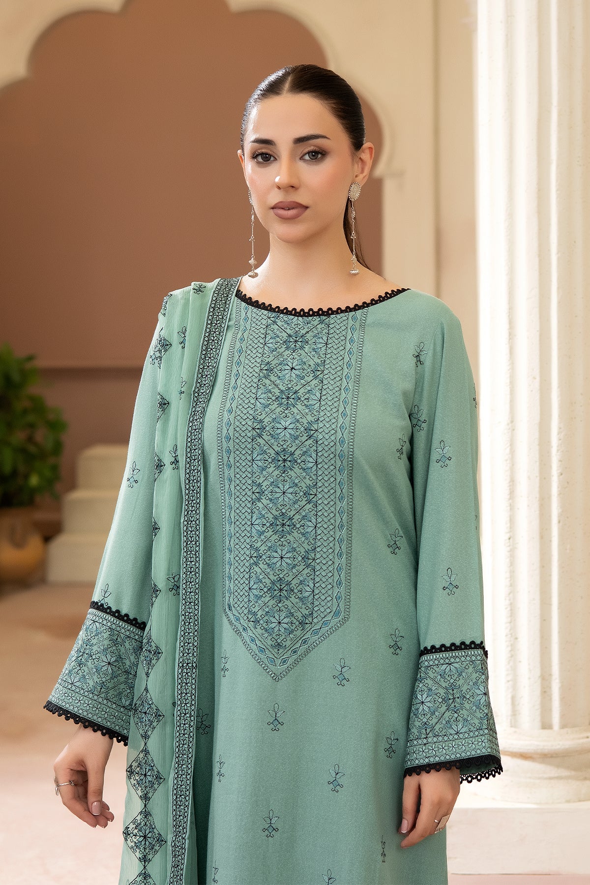 Noor E Fajar | Beena Embroidered Karandi | KR-305
