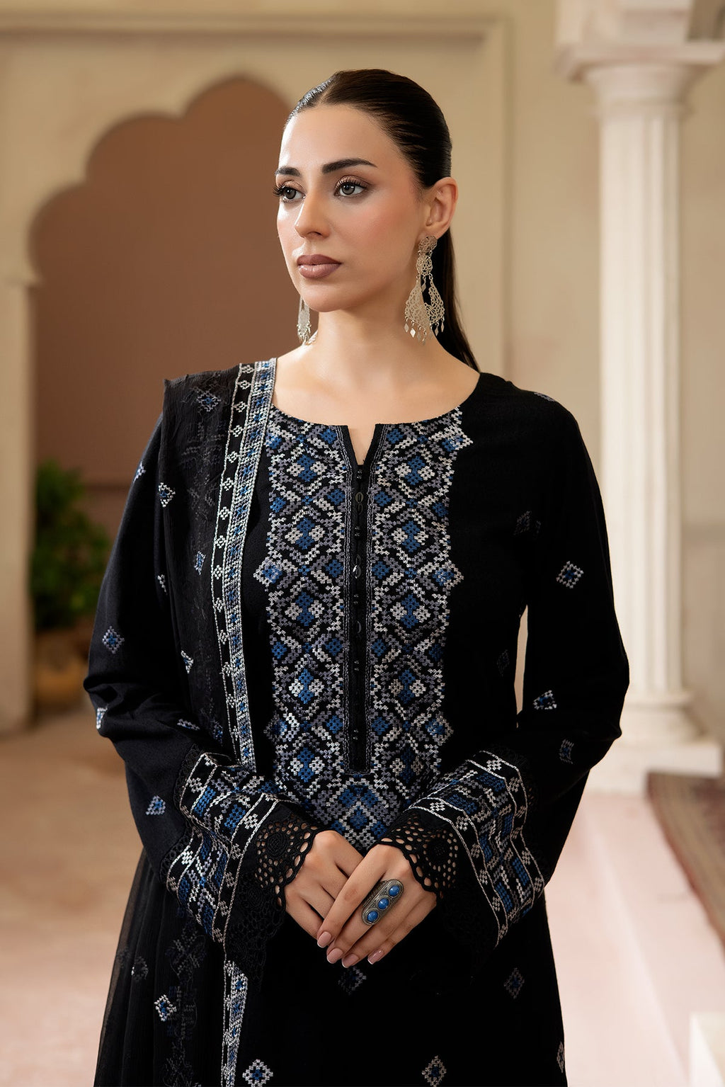 Noor E Fajar | Beena Embroidered Karandi | KR-306