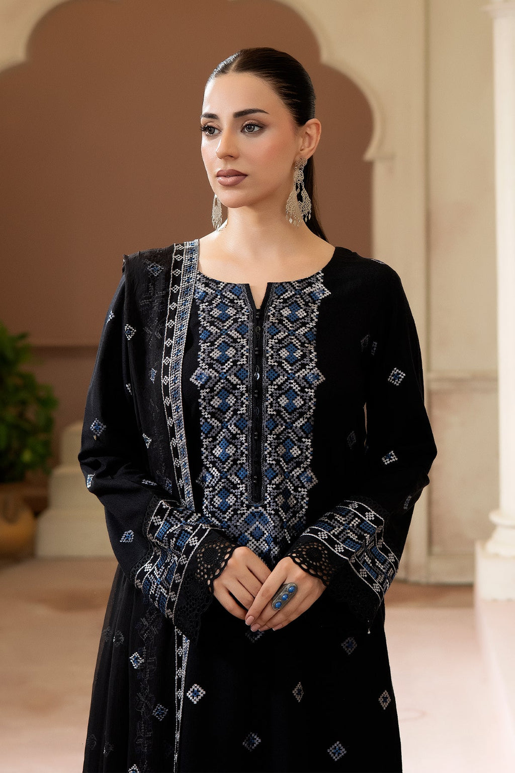 Noor E Fajar | Beena Embroidered Karandi | KR-306