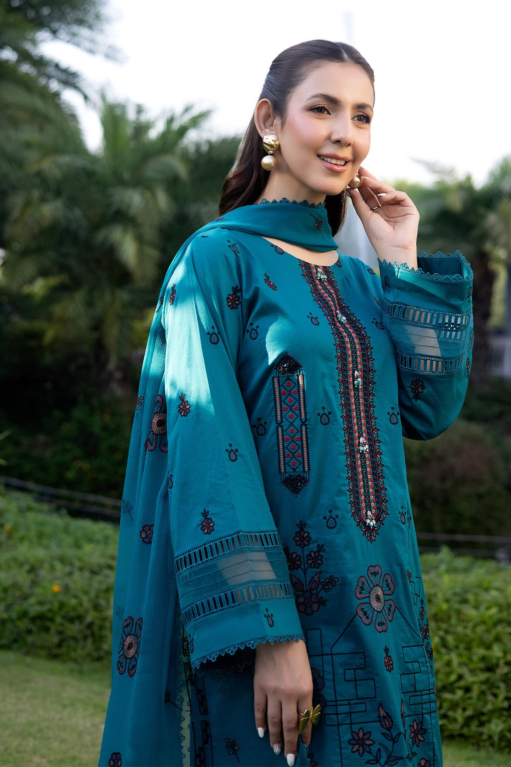 Noor-e-Fajar | Gardenia Luxury Lawn | GR-007