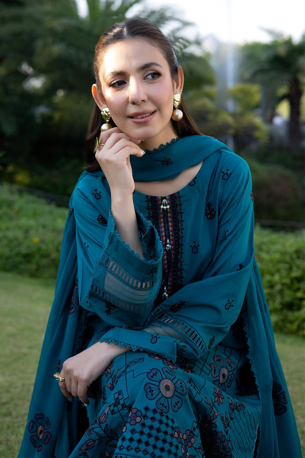 Noor-e-Fajar | Gardenia Luxury Lawn | GR-007