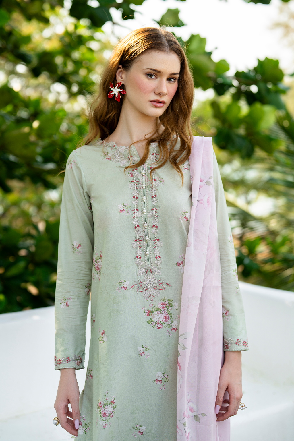 Iznik | Exclusive Printed Lawn | UE-487