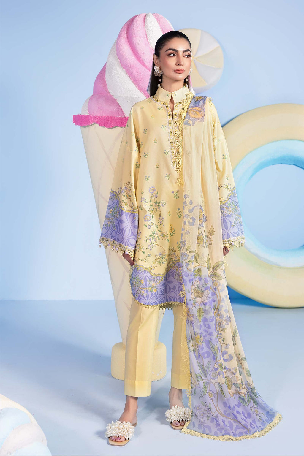 MARIA B | 3 Pc Unstitched Embroidered Lawn Suit | MB-CUSV13-01A