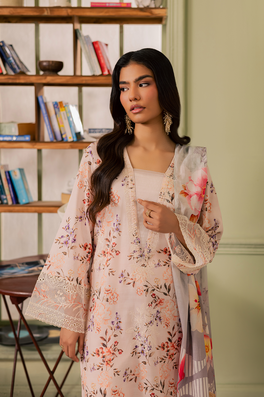 Riaz Arts | Daria - Classic Threads | DA-61
