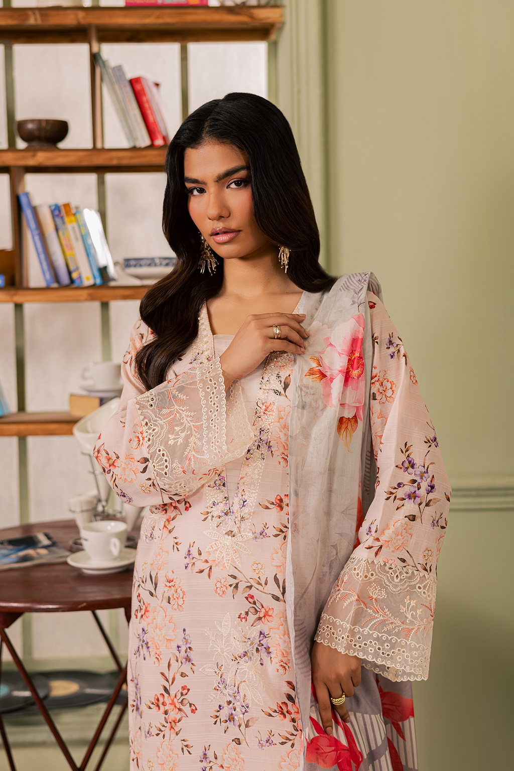 Riaz Arts | Daria - Classic Threads | DA-61