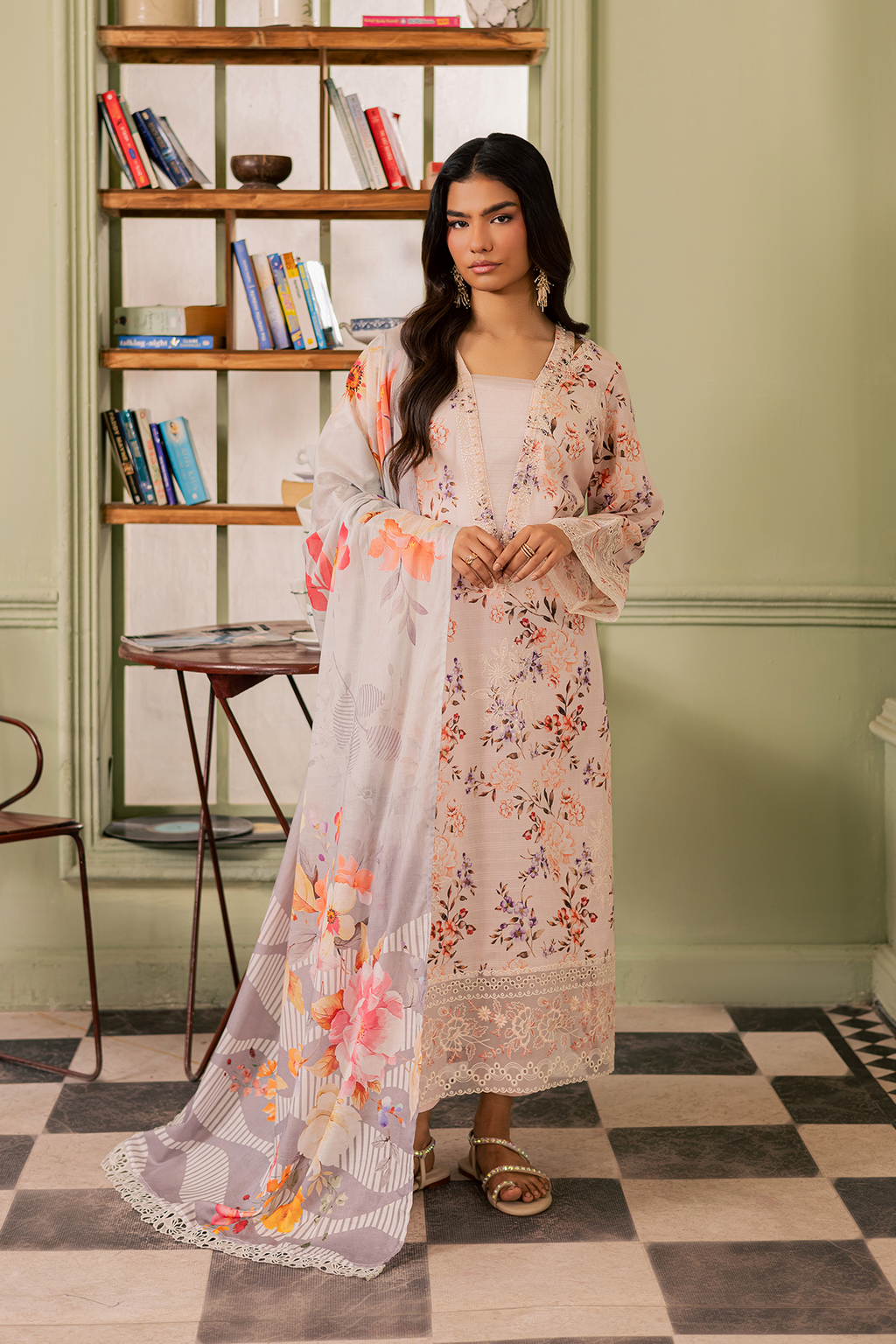 Riaz Arts | Daria - Classic Threads | DA-61