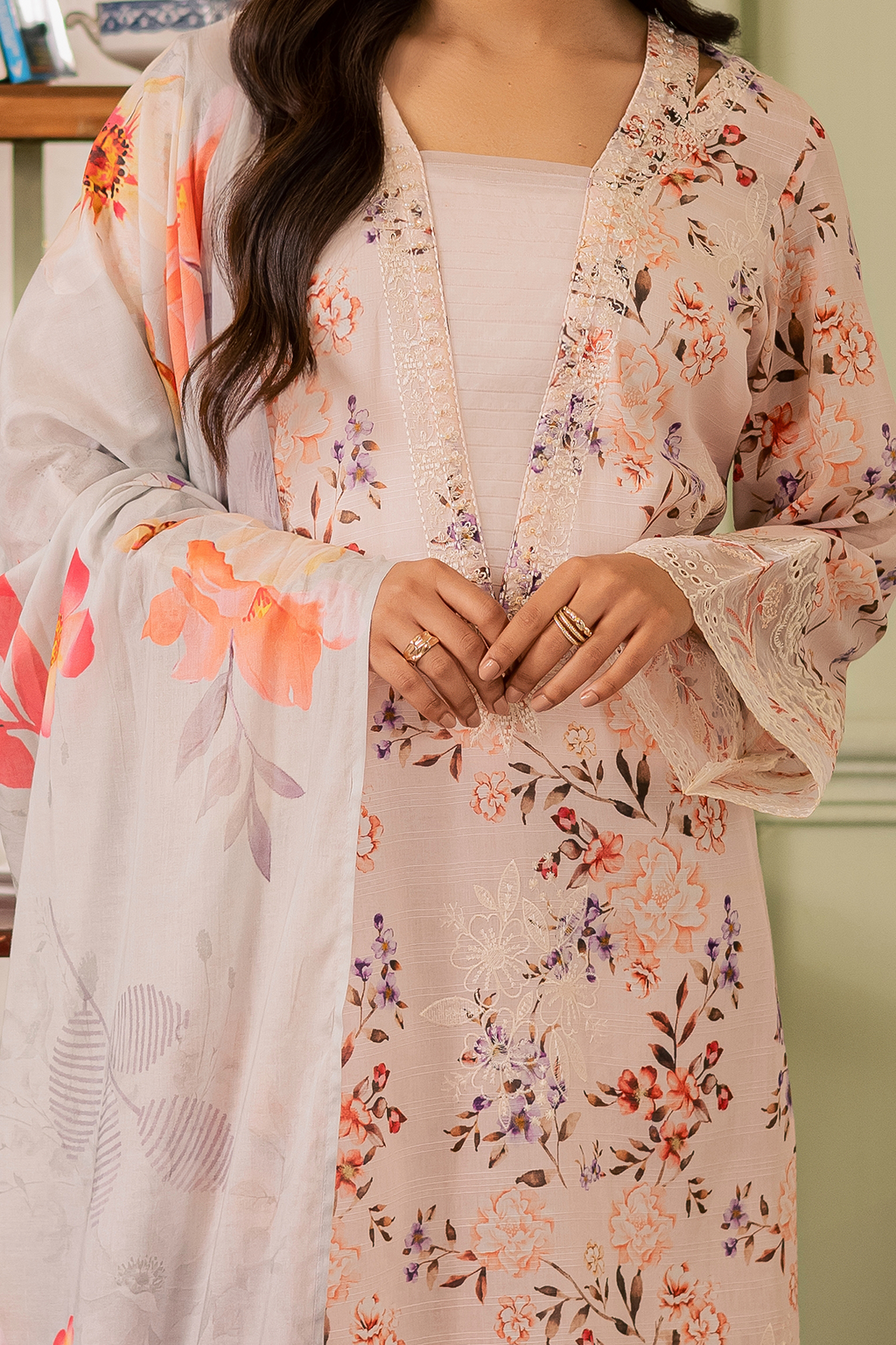 Riaz Arts | Daria - Classic Threads | DA-61