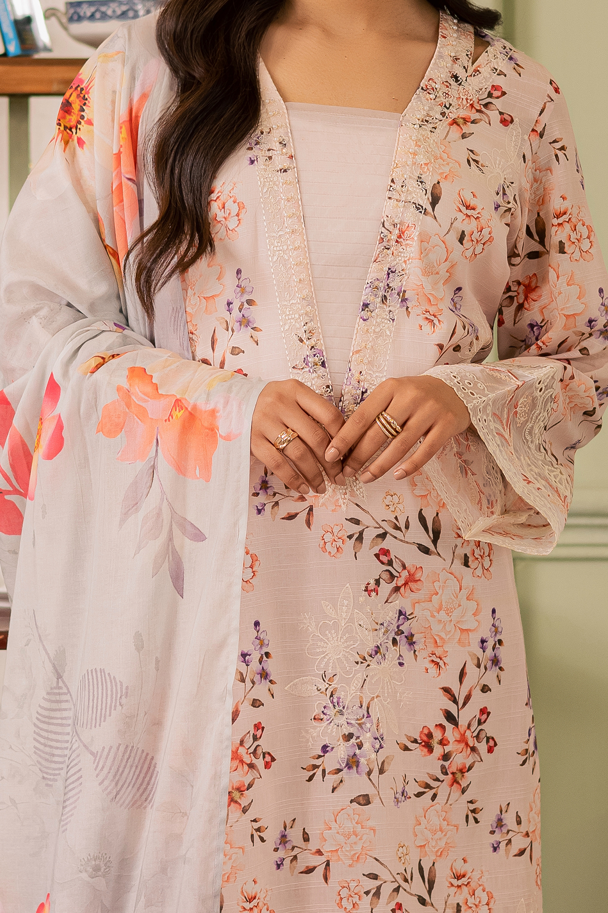 Riaz Arts | Daria - Classic Threads | DA-61