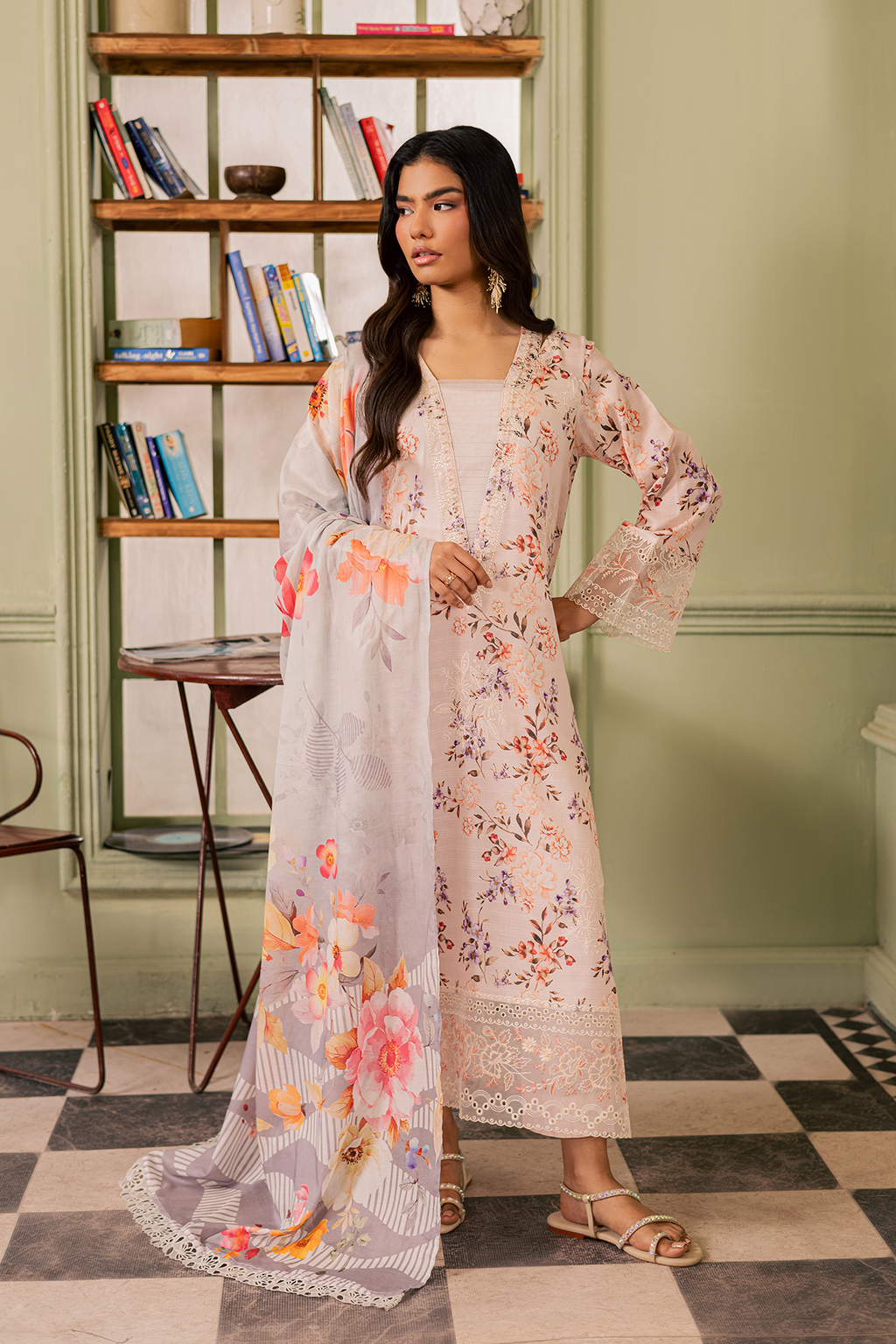 Riaz Arts | Daria - Classic Threads | DA-61